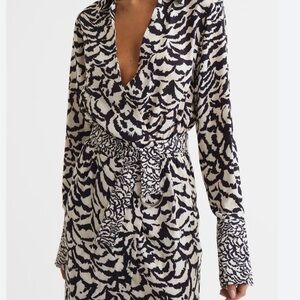 Black & White Abstract Print Wrap Dress